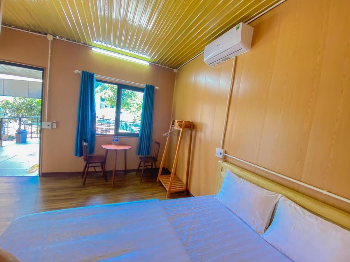 Plum Homestay Dong Van  Exterior photo